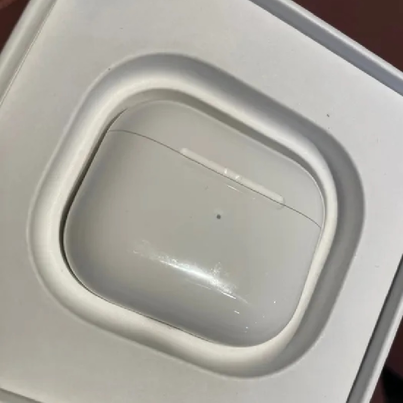 УЦЕНКА Беспроводные наушники Apple Air Pods 3 Gen, (Lightning Case A2897), White. Товар уцененный