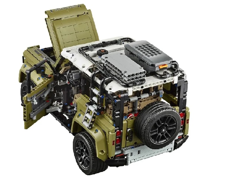 Конструктор LEGO Technic 42110 Land Rover Defender