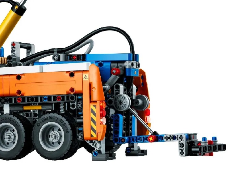 Конструктор LEGO Technic 42128 Грузовой эвакуатор